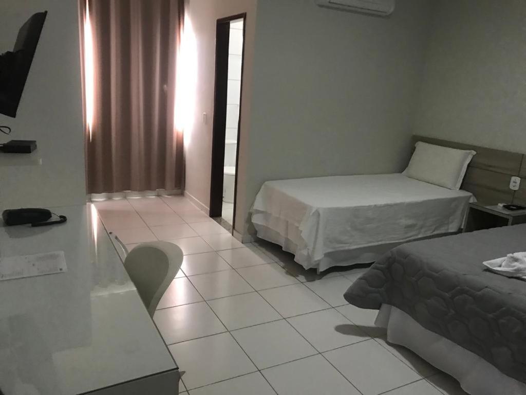 גואנמבי Hotel Sabrina מראה חיצוני תמונה